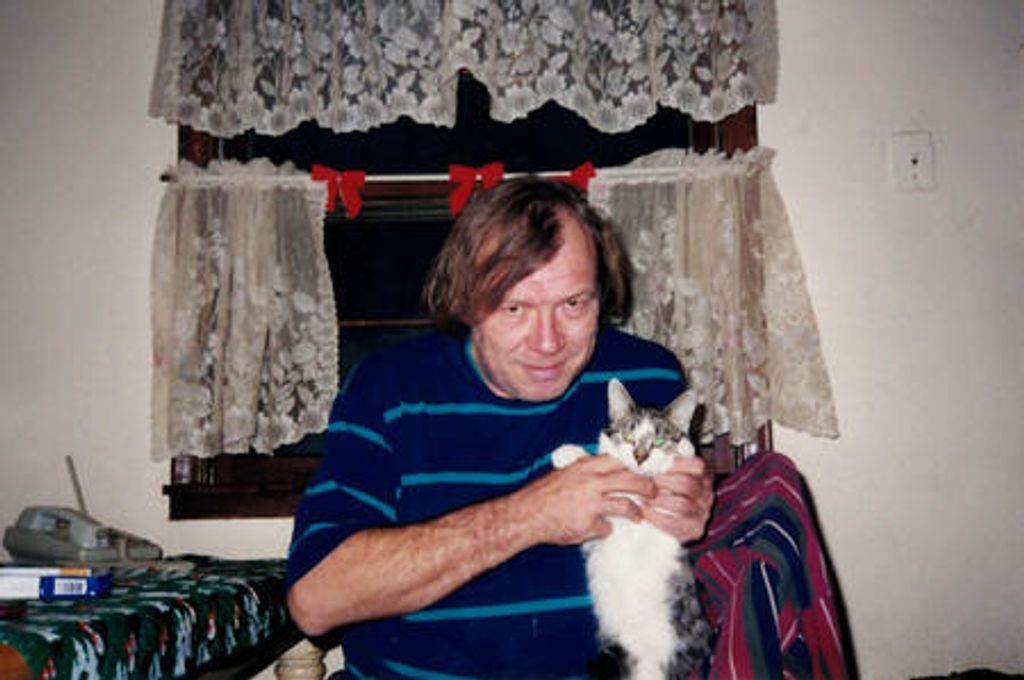 Gregory Schuster