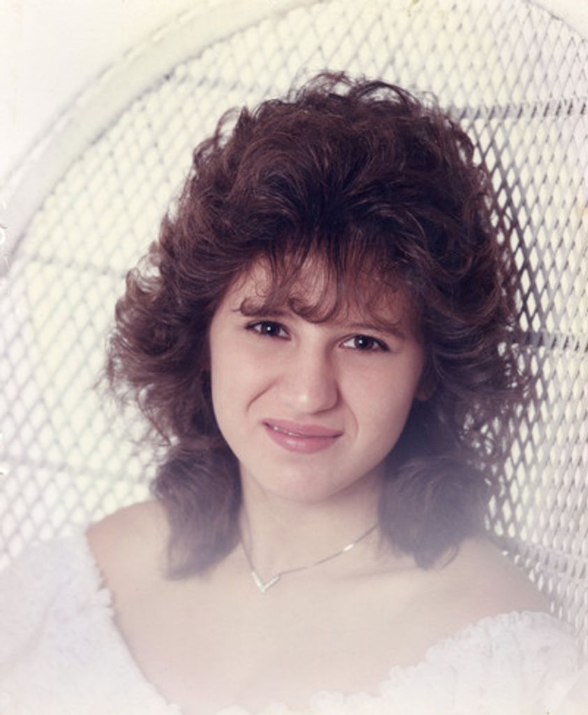 Betsy Lorena Gritts Profile Photo