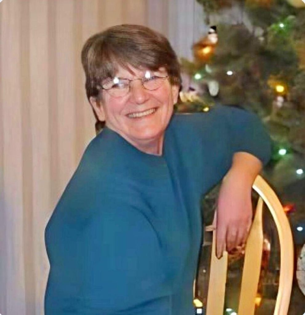 Mavis Loegering