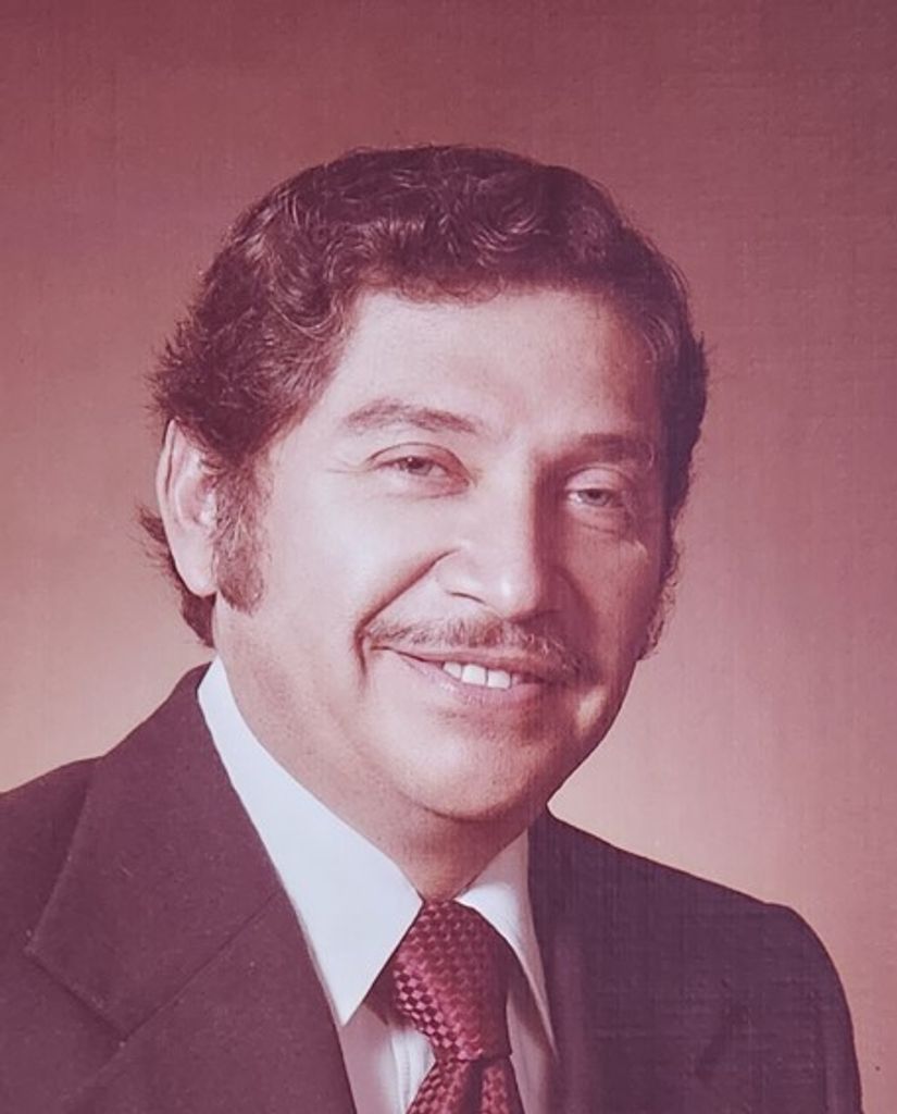 Arturo Segovia