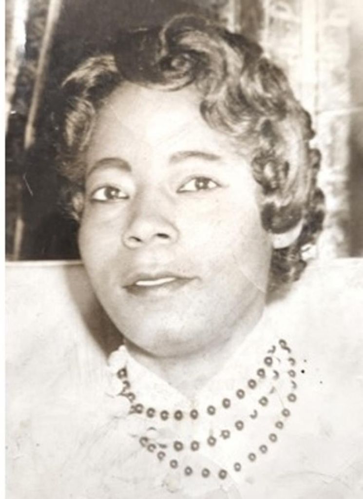 Rosa Barron Williams Profile Photo