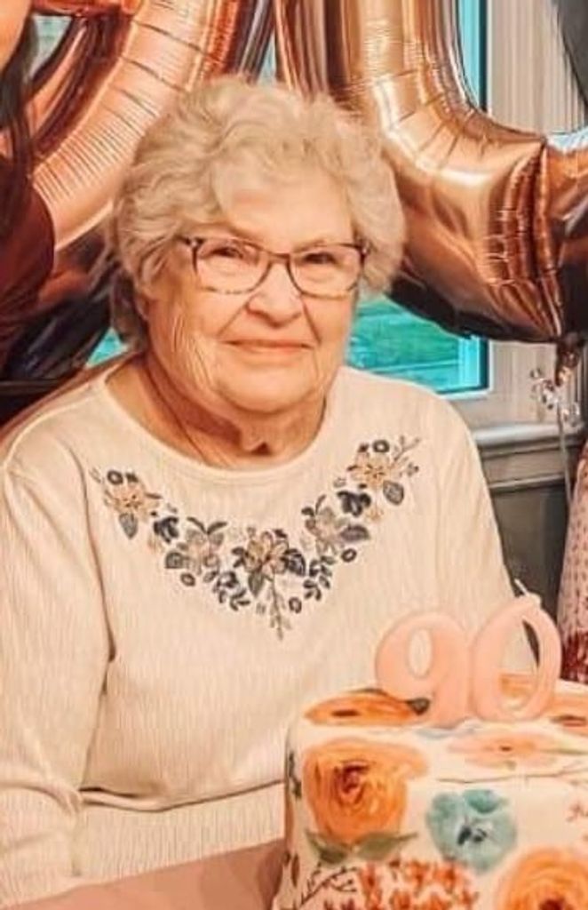 Suzanne Schwertfeger, (Nee Pimm)