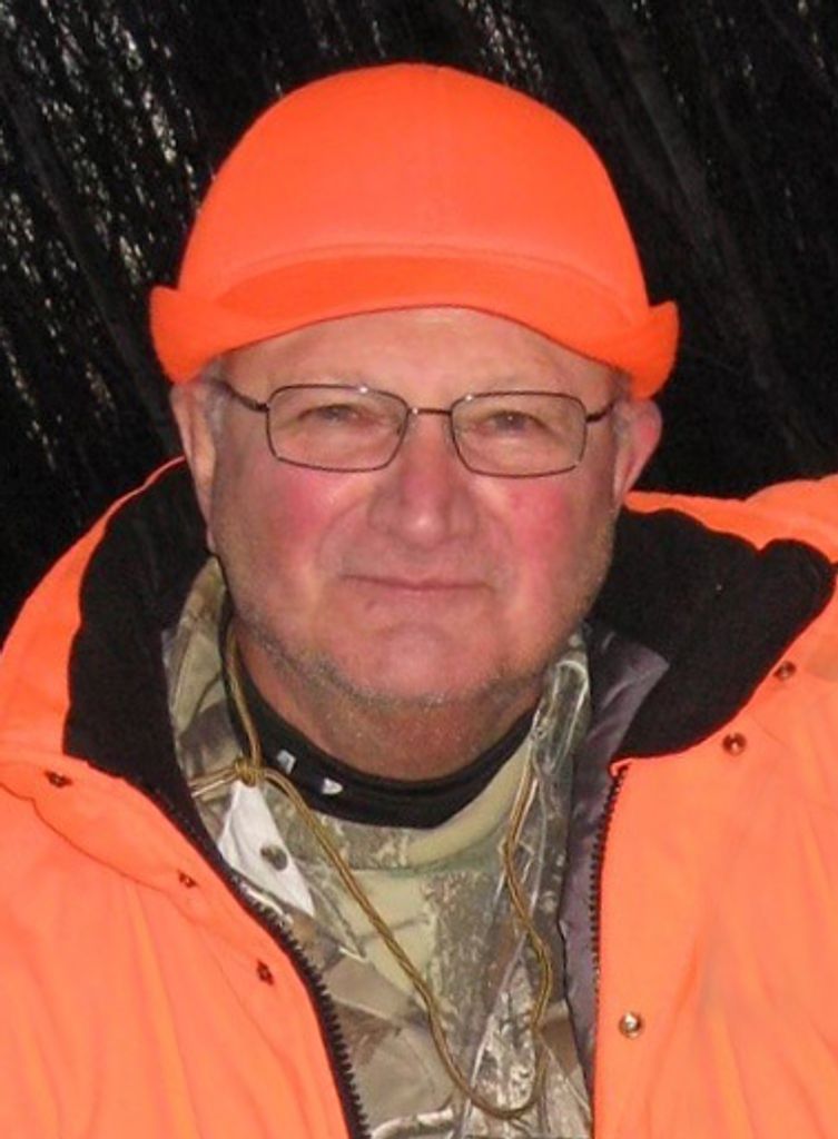 Thomas "Tom" Kluempke