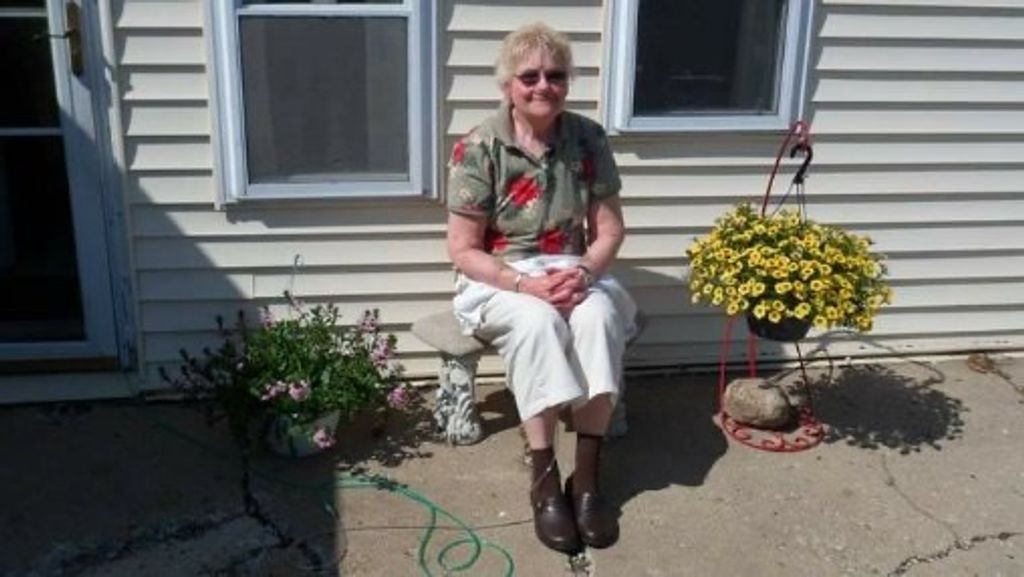 Karen M. (Otis)  Bowey