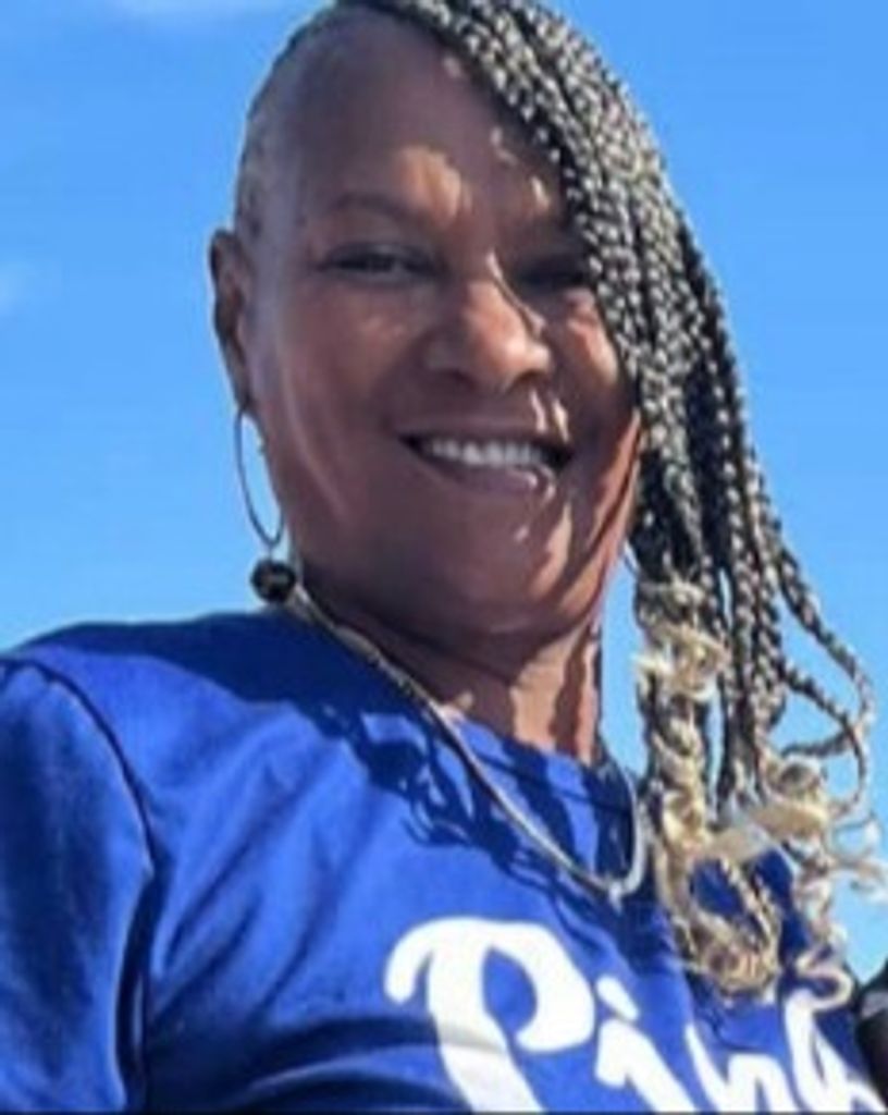 Laurie Davis Profile Photo