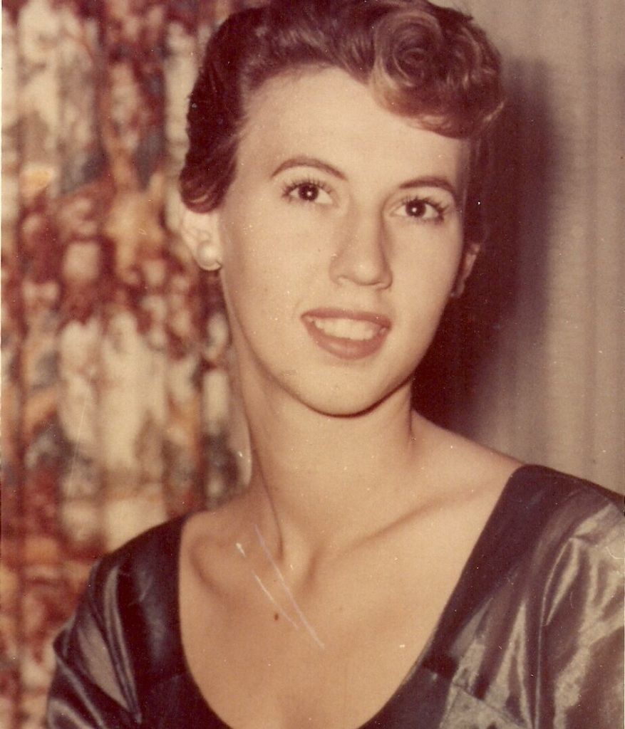 Carol Lee Elwell Profile Photo