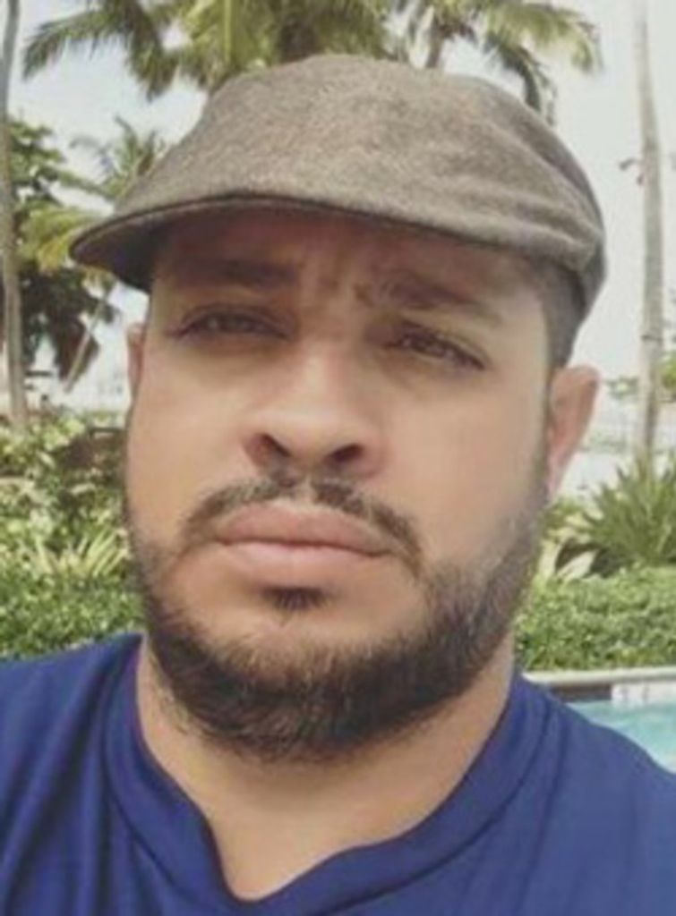 Juan Roberto Colon Profile Photo