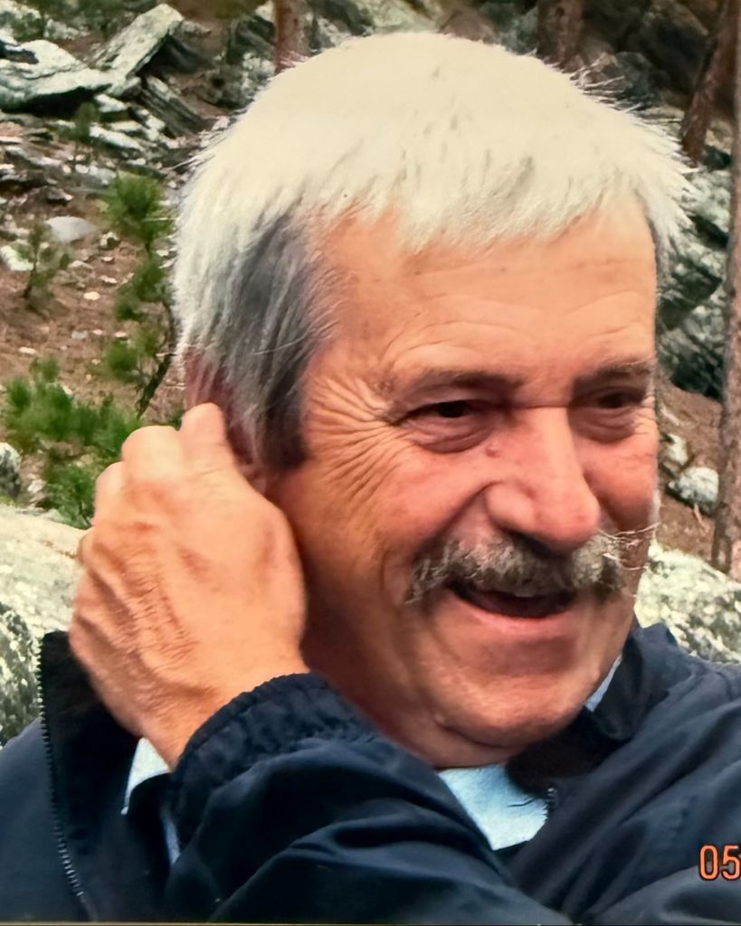 Esker "Bo" Dillehay Profile Photo