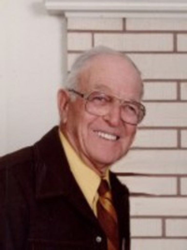Lloyd Brown