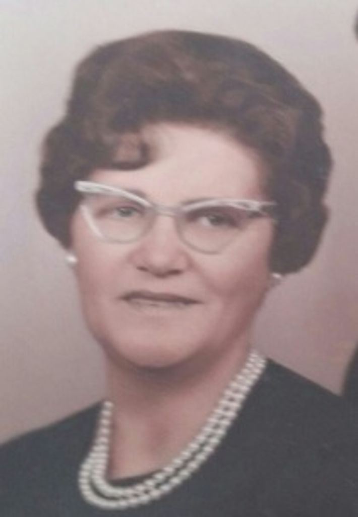 Mary E. (Carpenter)  Makula