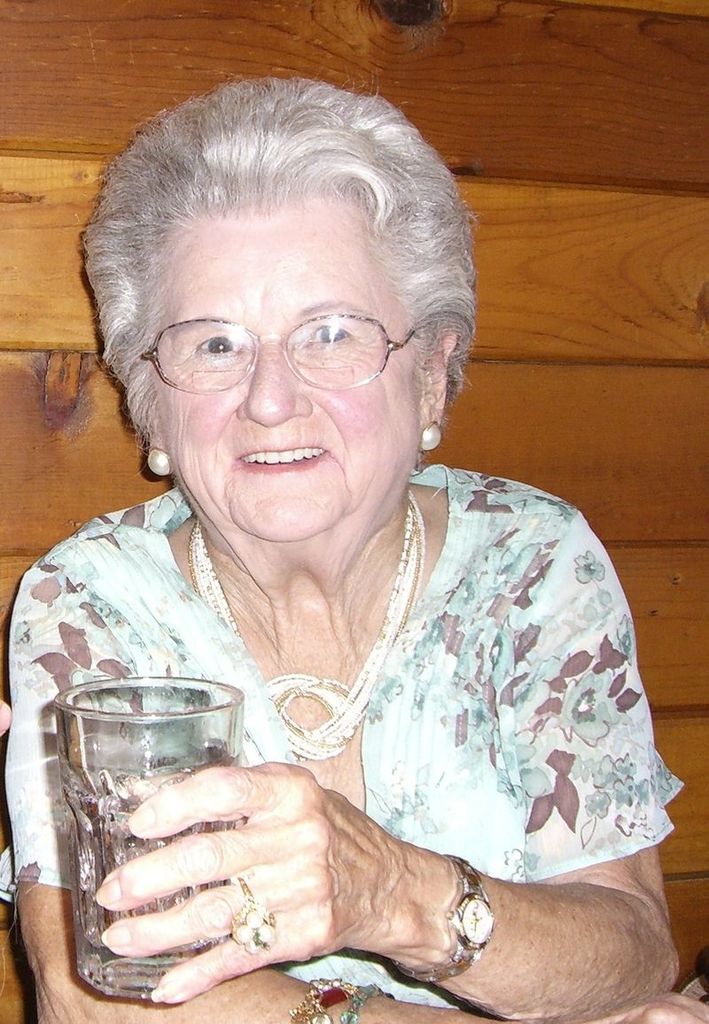 Elva Marcella Cinquini Profile Photo