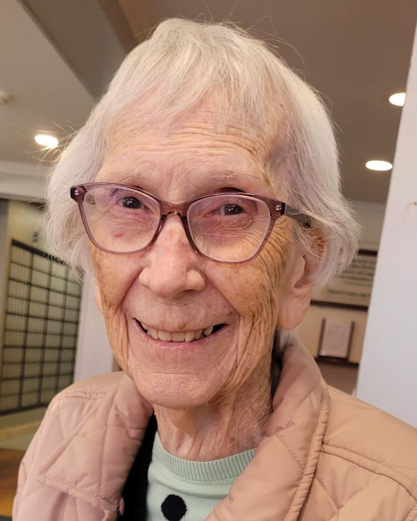 Loretta Rosalie (Beaulieu) Rochenski