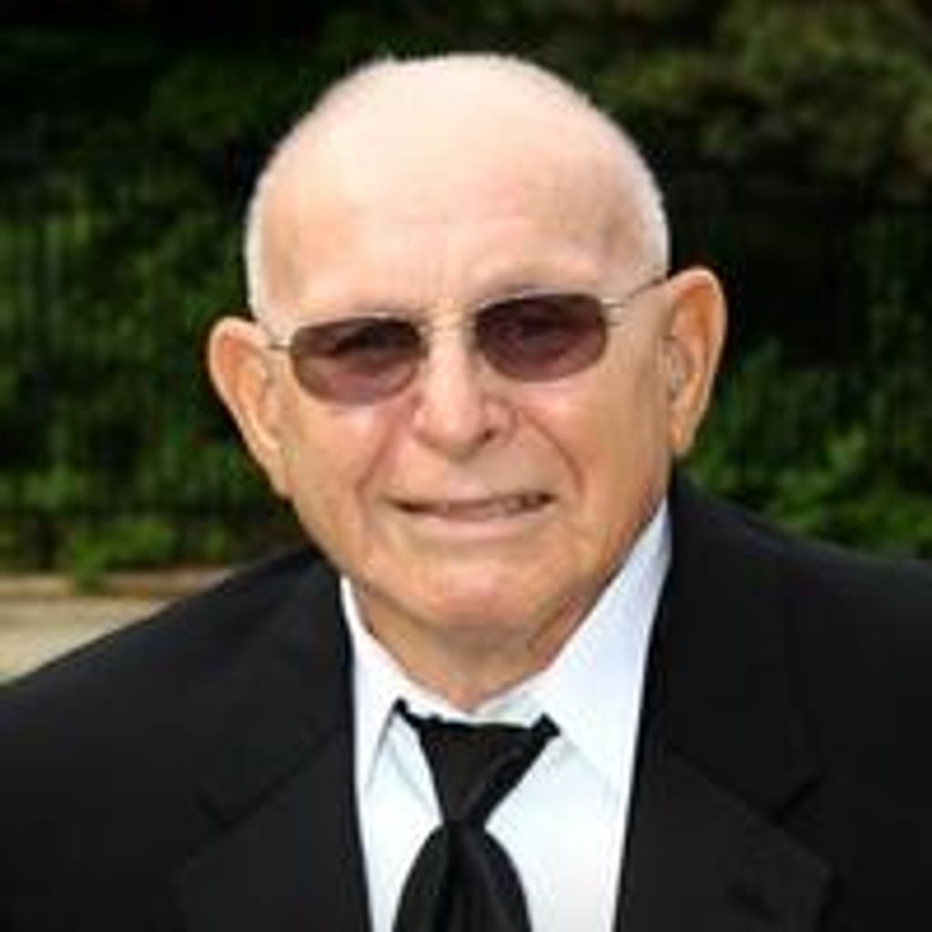Richard L McCoy Profile Photo