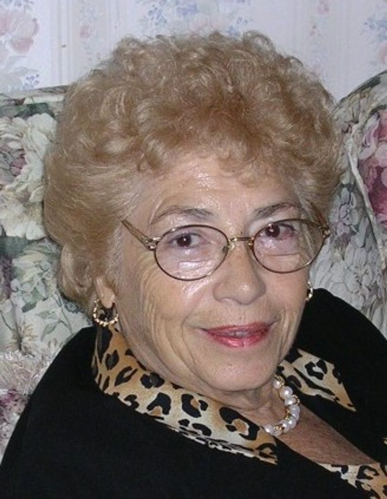Emma M (Nee Basile)  Fagan Profile Photo