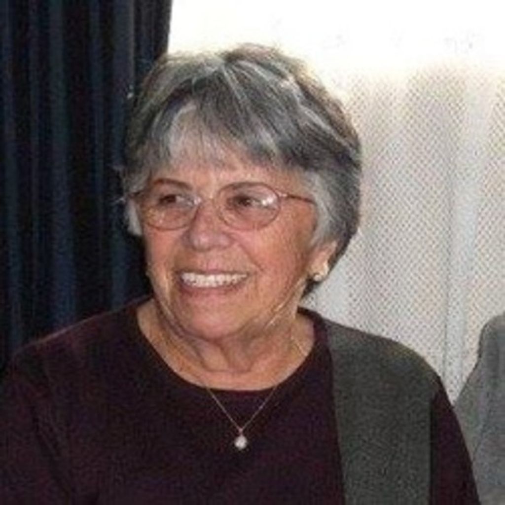 Dorothy M Horton