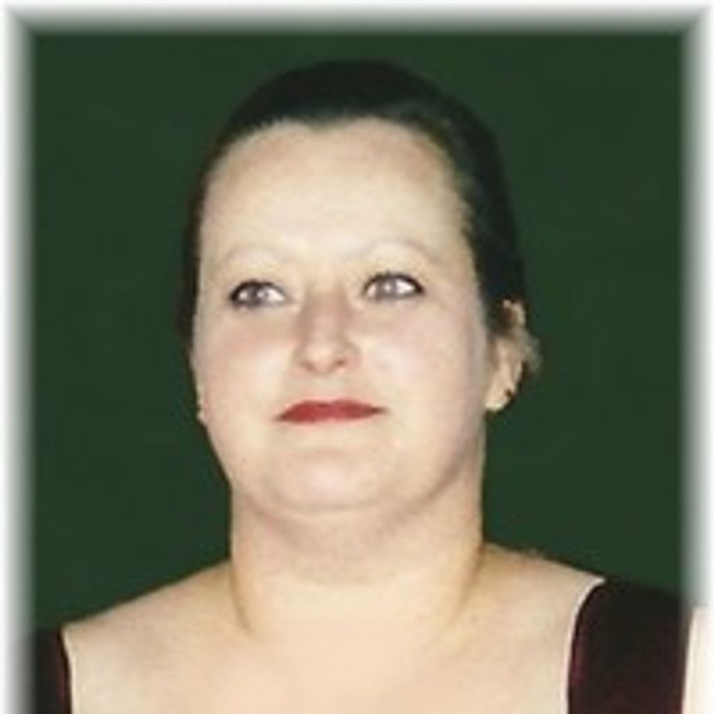 Bonnie J Hammonds