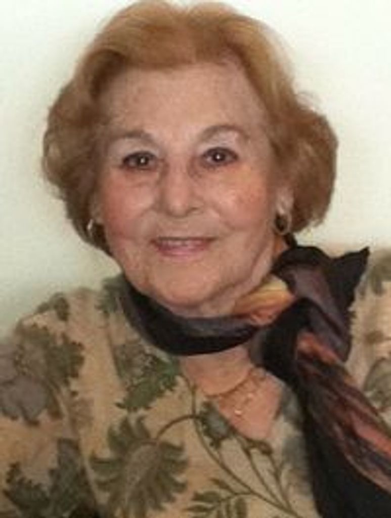 Josephine Bertolino Profile Photo