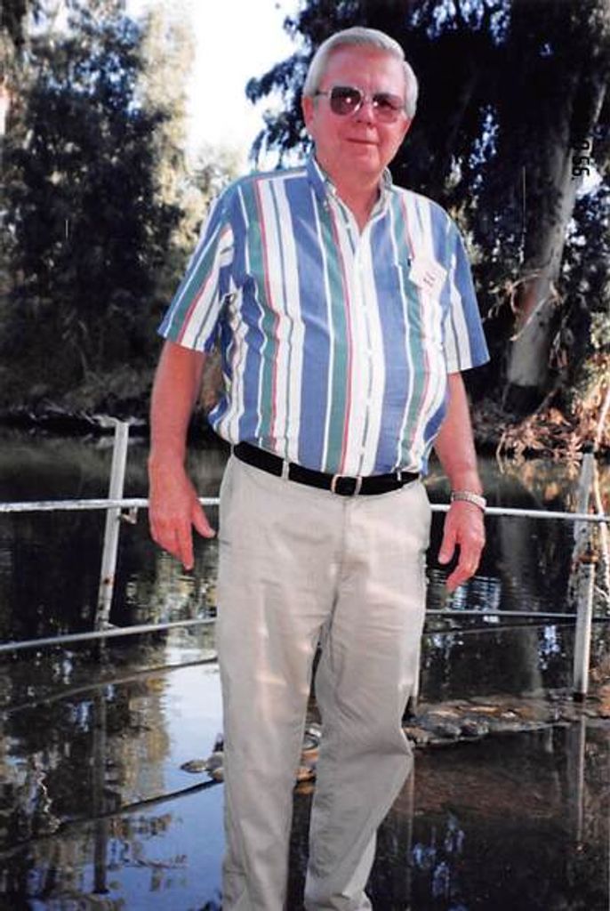 Floyd Sterling Bohne