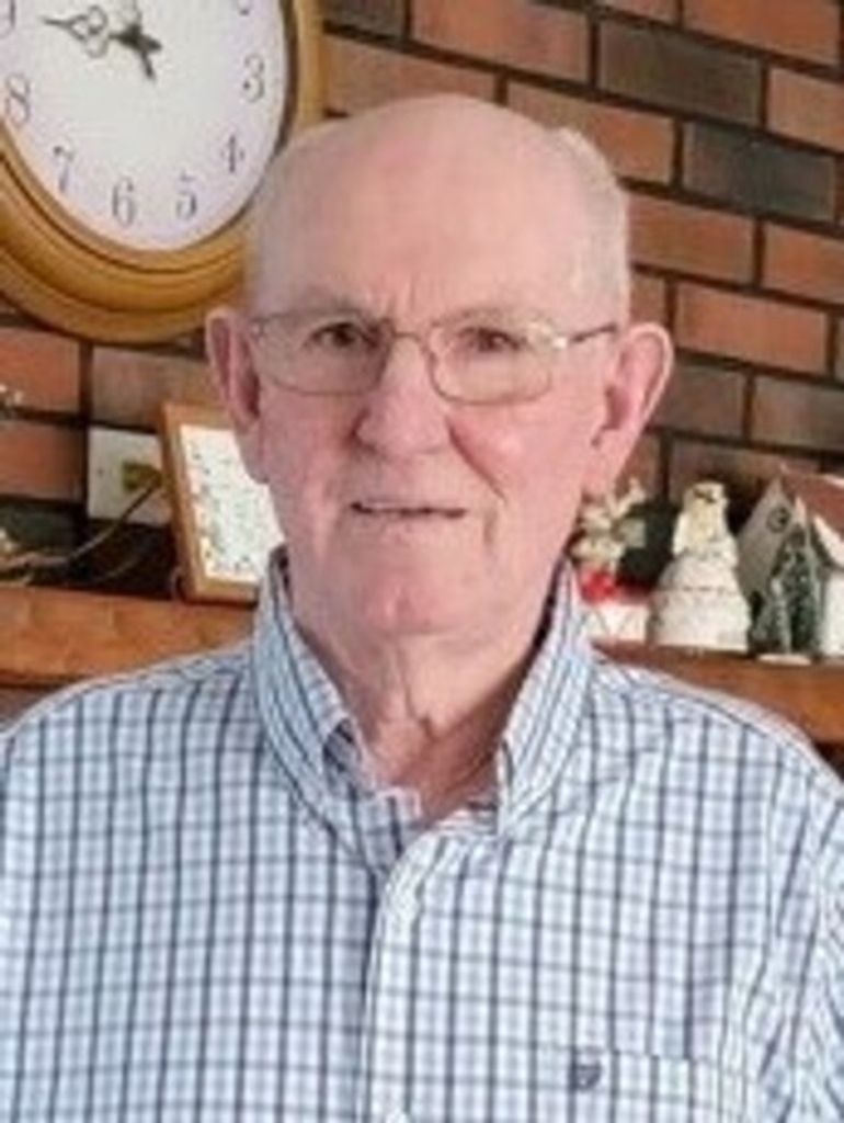 Phil Douglas Johnson Profile Photo