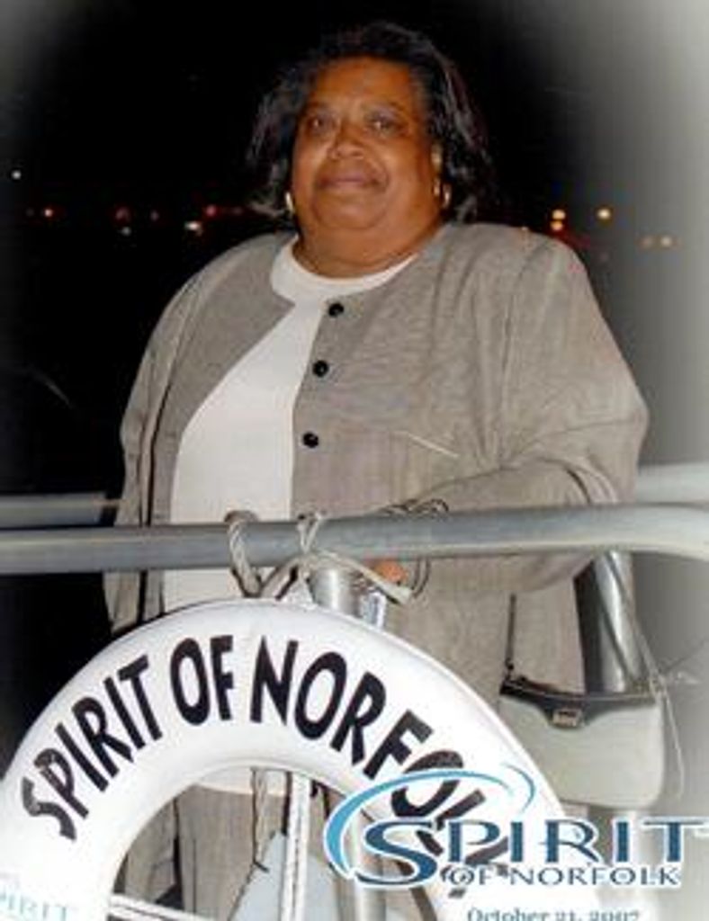 Katie Elizabeth Robinson Profile Photo
