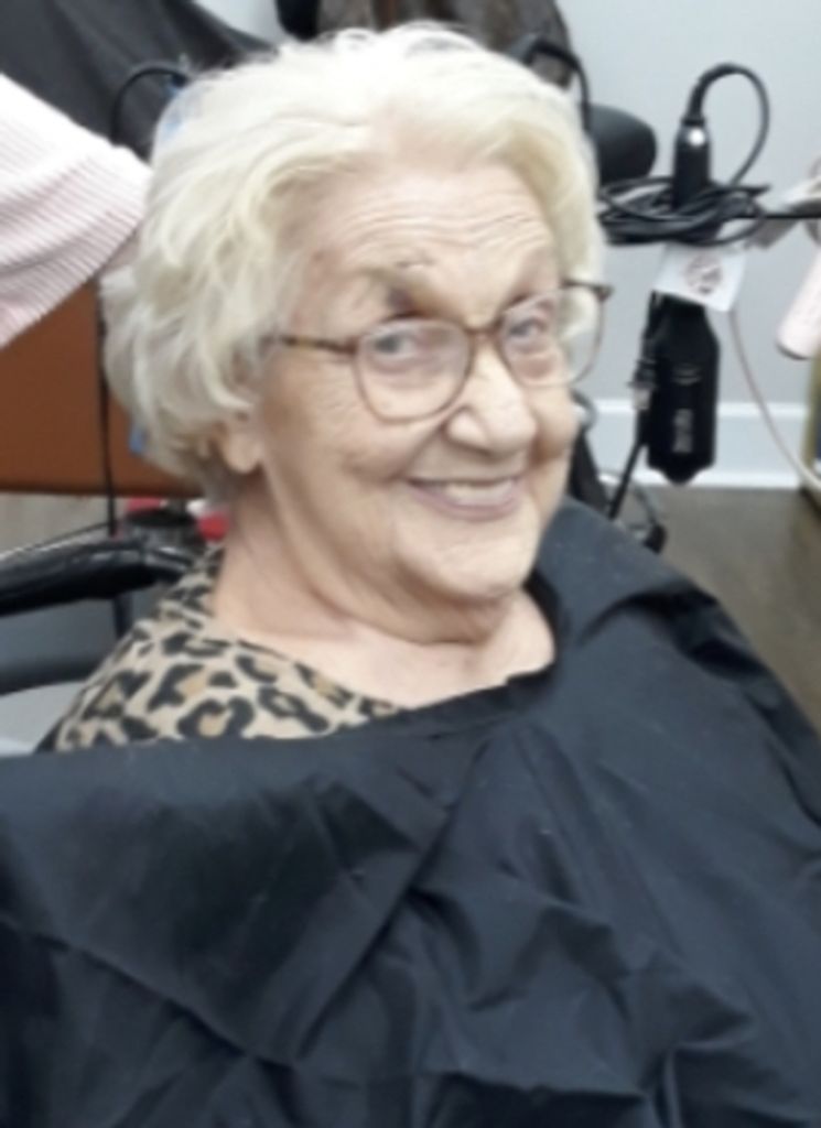Marlene Webb Profile Photo