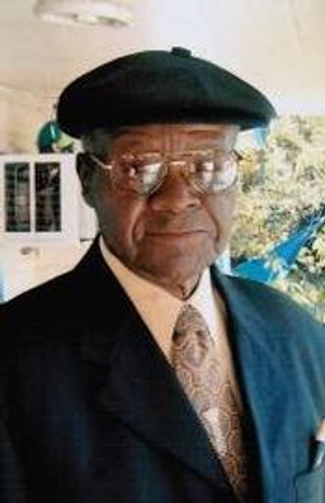 Oscar Lee Moses Profile Photo