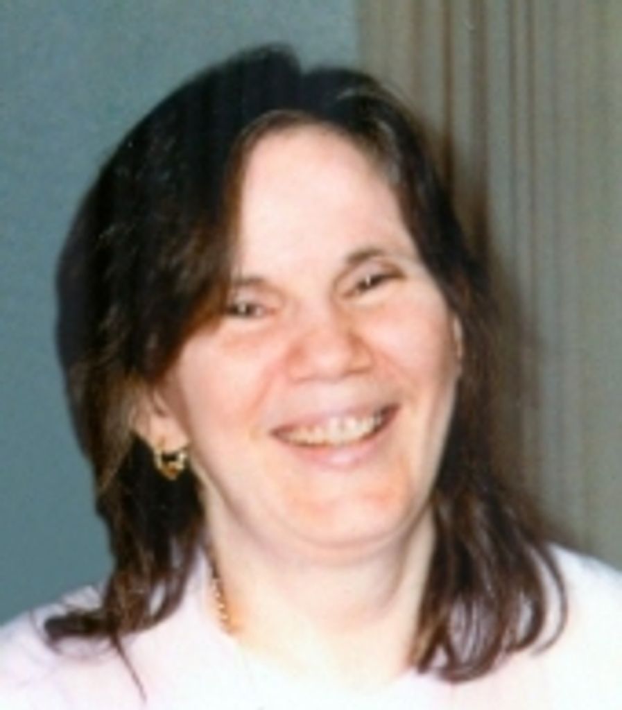 Barbara R Gomaz