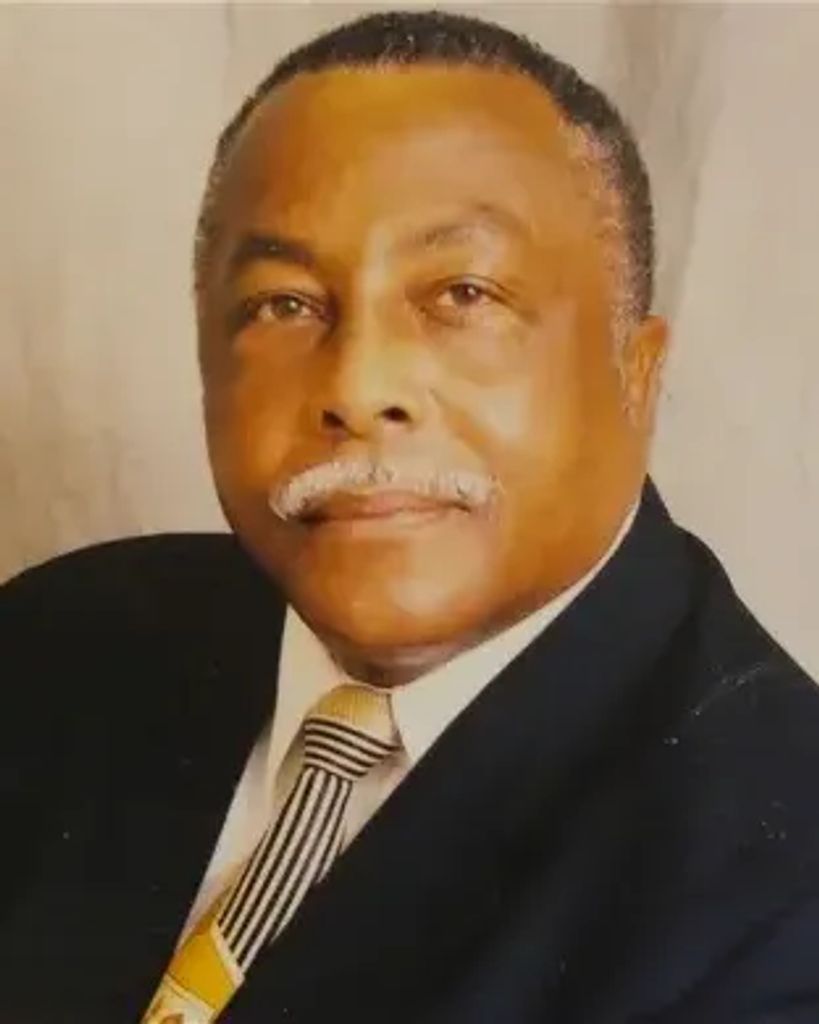 Charles Edward Holt Profile Photo
