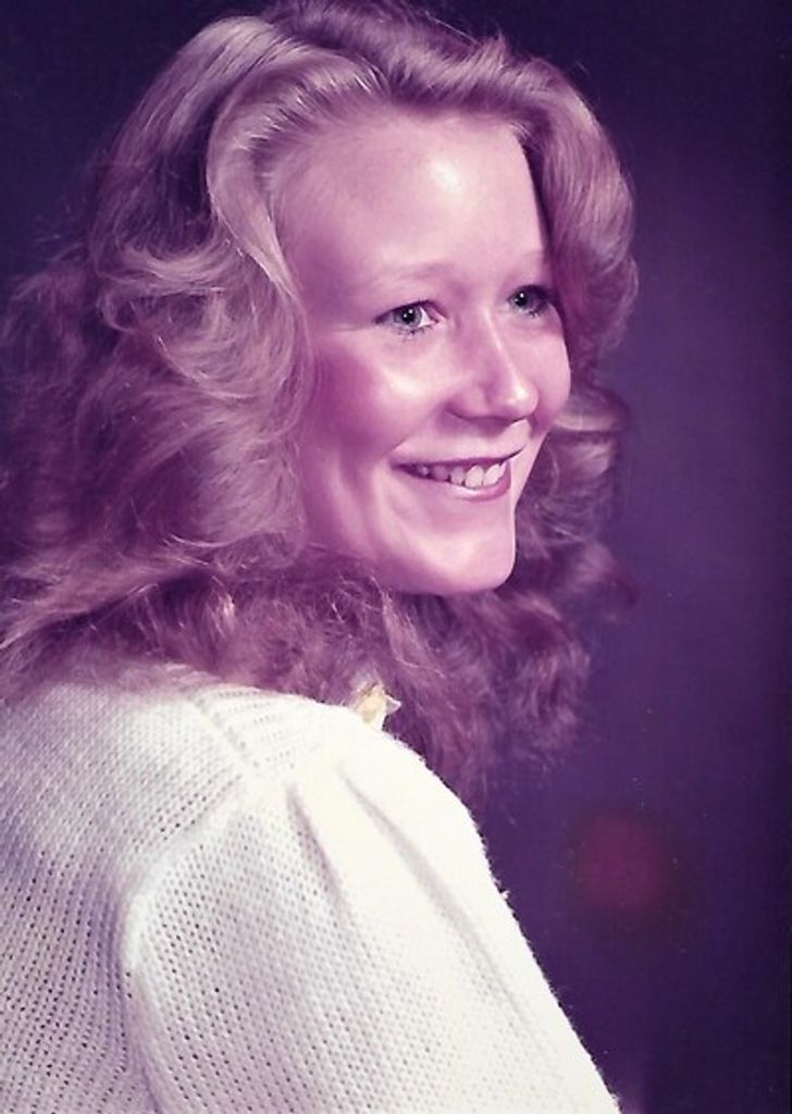 Lori Ann Poulin Profile Photo