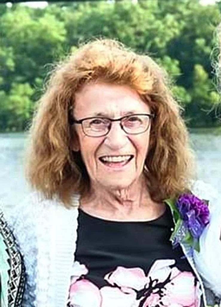 Patricia "Pat" Mary Siegert Profile Photo