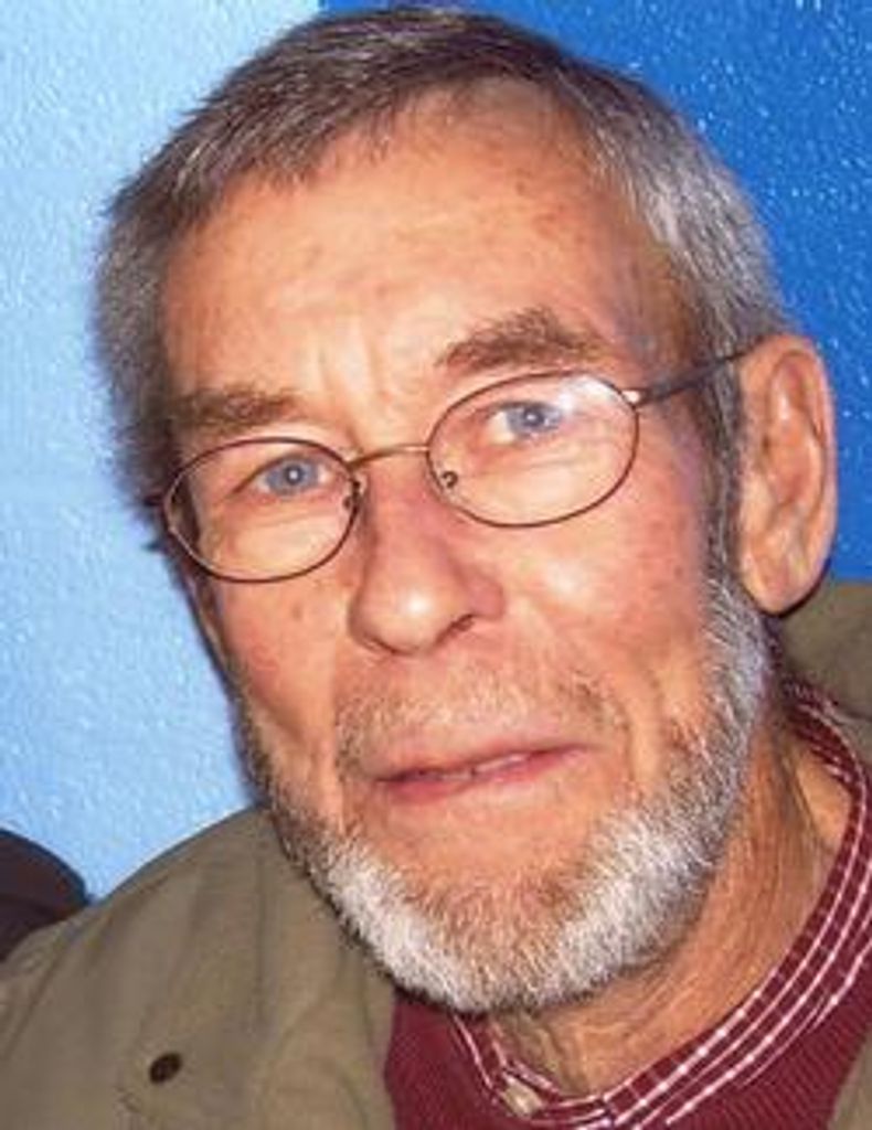 Robert V. "Bob" Nelson