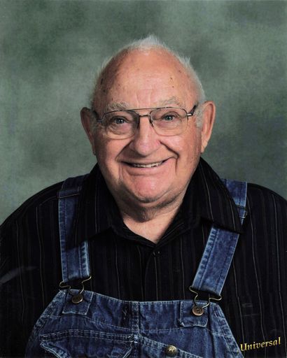 Dale Eugene Viktora's obituary image