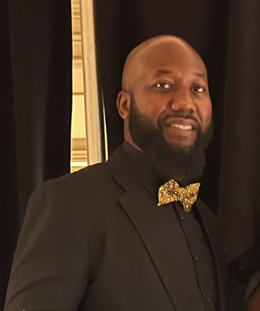 Jonathan Lewis Williams Profile Photo