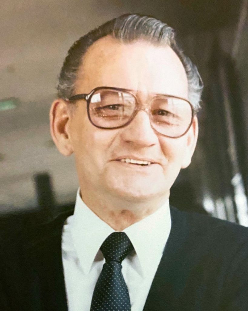 Richard Ellis Davis