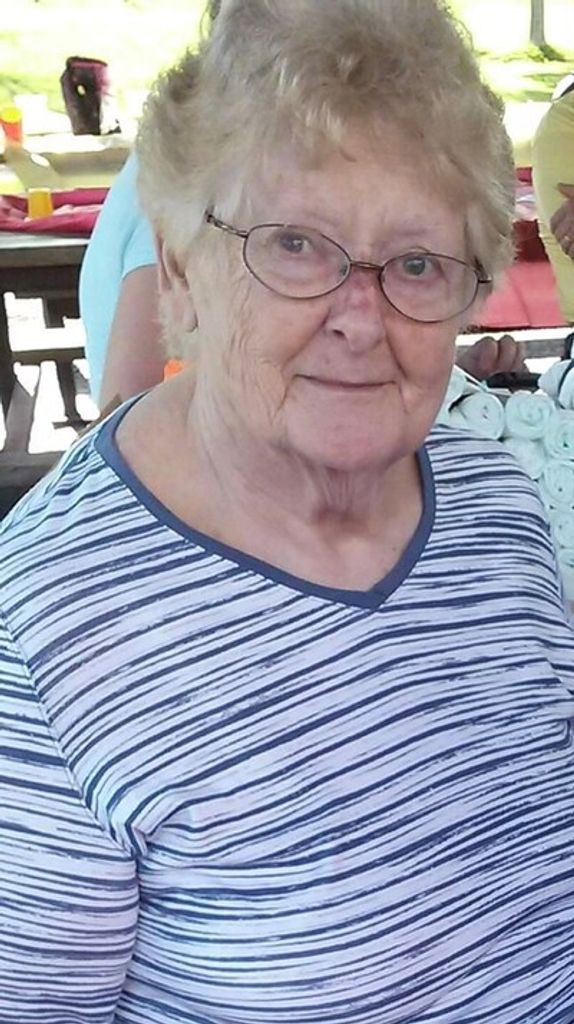 Sara Elizabeth Young Profile Photo