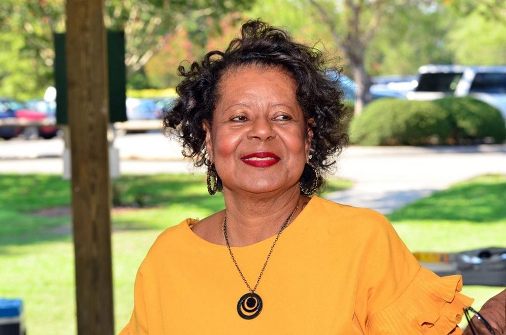 Sandra Mcintyre Profile Photo