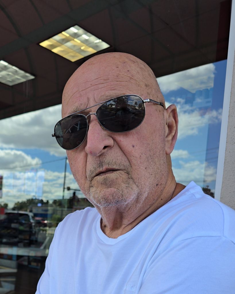 Stephen Farina Profile Photo