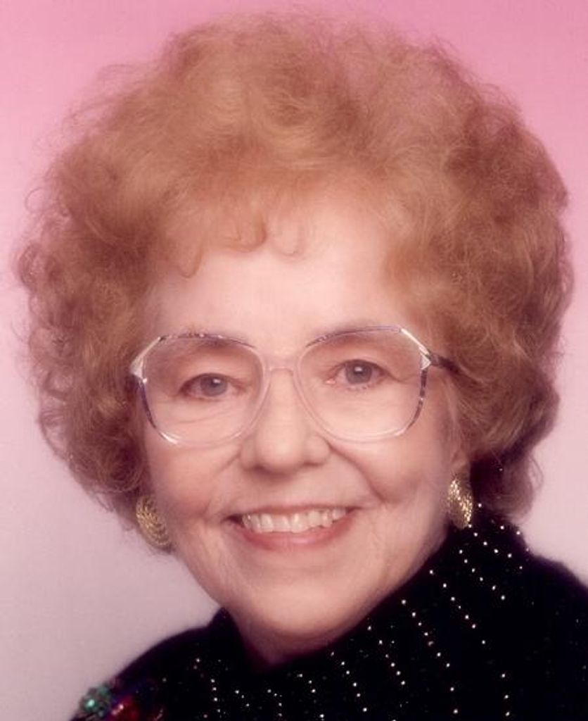 Julia Chaklos