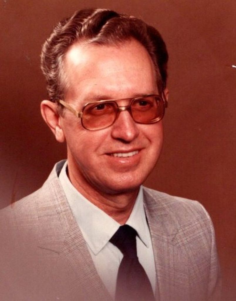 Rex Grey Nichols