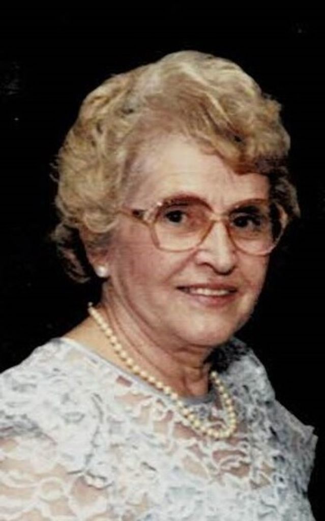 Elizabeth Kopy Profile Photo