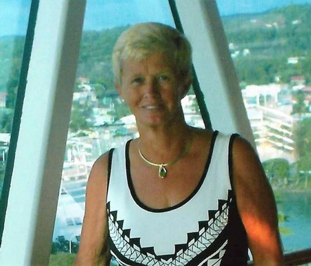 Roberta "Birdie" G. (Texter) Fix