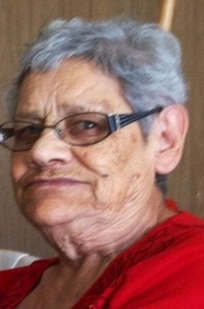 Elvira Marquez Profile Photo