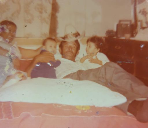 Santos Valdez Sr. photo gallery thumbnail 105 of 151
