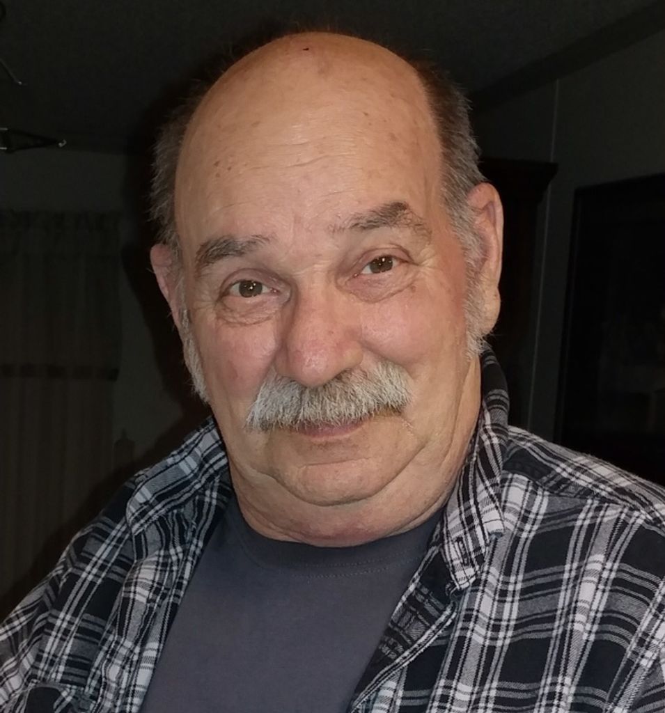 Robert Lee Henry Profile Photo