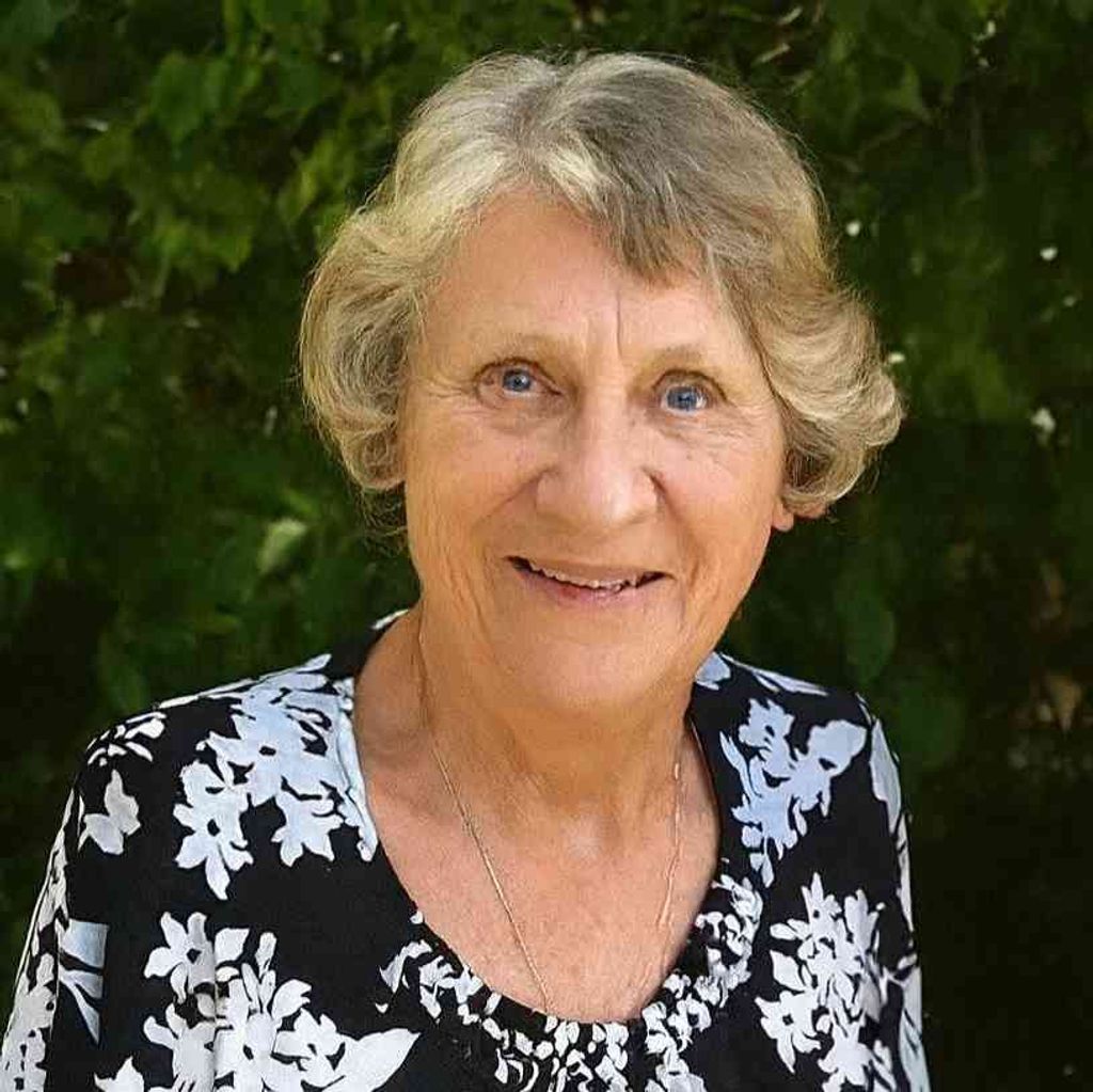 Arlene Laurent Helmus Profile Photo