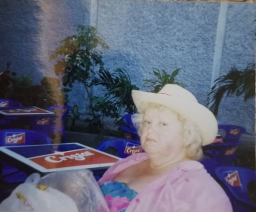 Evelyn Earlene (Smith)  Van Wey photo gallery thumbnail 27 of 28