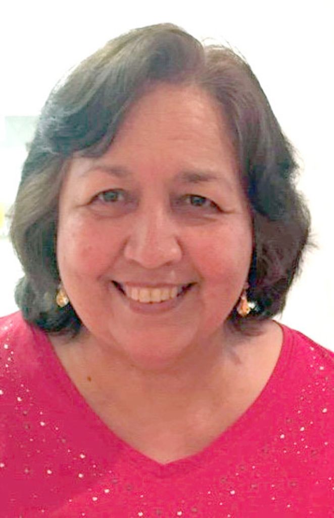 Rosalynda Melenani Oliver Profile Photo