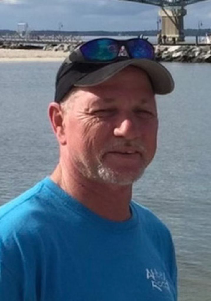 Michael Wayne Watts Profile Photo