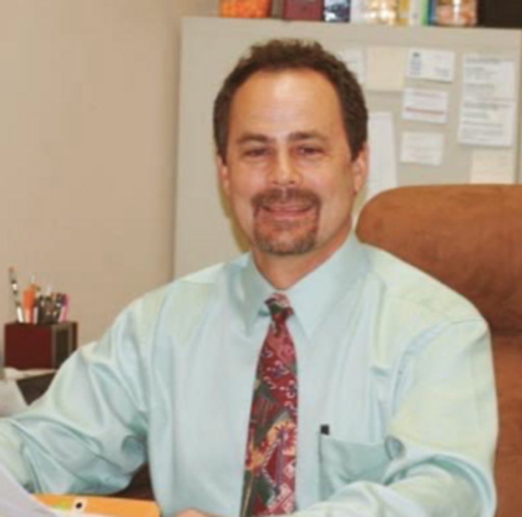 Anthony Oteen Elliott Profile Photo