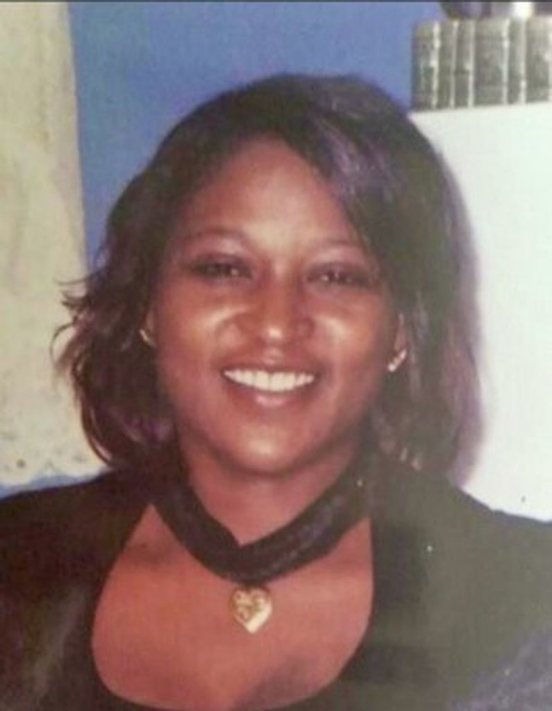 Lynnette Carson Profile Photo